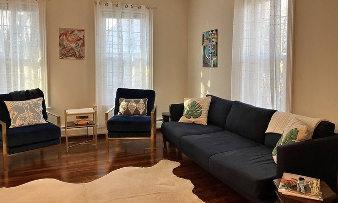 North Adams House | Lovely 2-bedroom home 0.5 miles from MASS MoCA. With library and workspaces!