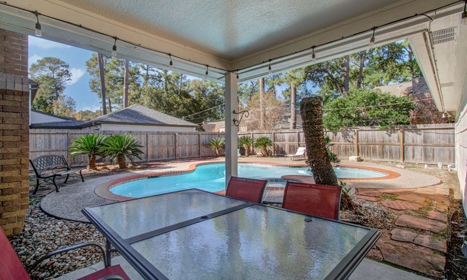 Klein House | Charming and Delightful 4 BR W/A Pool