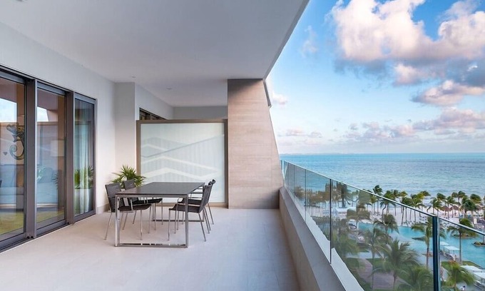 Downtown Cancun Resort | Garza Blanca Cancun