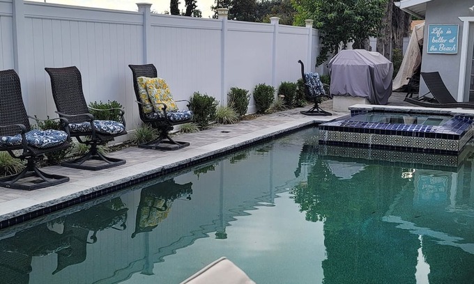 La Puente Apartment | Cozy Poolside Casita Centrally Located to LA and OC Attractions