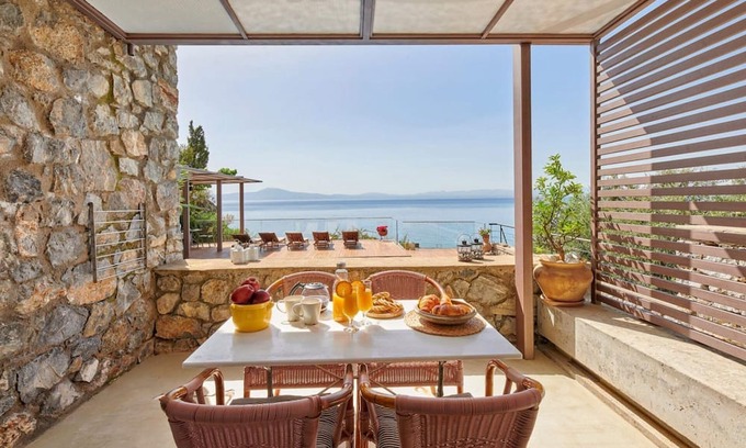 Kitries Villa | ISholidays Adults Only Cape Kitries OneBedroom Apt