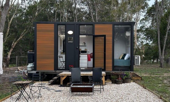 Cooroibah House | Noosa Tiny Retreat Su