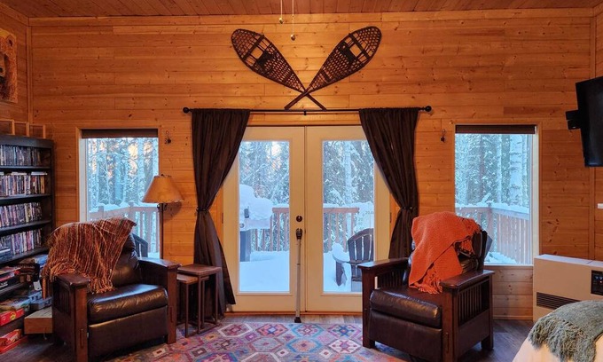 Fairbanks Cabin | Springwater Retreat S