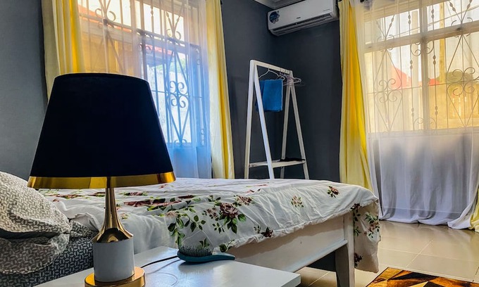Dar es Salaam Apartment | Cozy apartment that you can enjoy with your family. Pets freindly