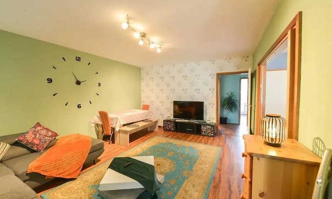 Region Hannover District Apartment | Comfortable 3 Room apartment, ideal for Messe fair