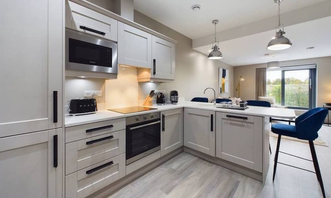 Belfast Apartment | Luxury Lisburn Road apartment: Belfast's finest with top-notch furnishings