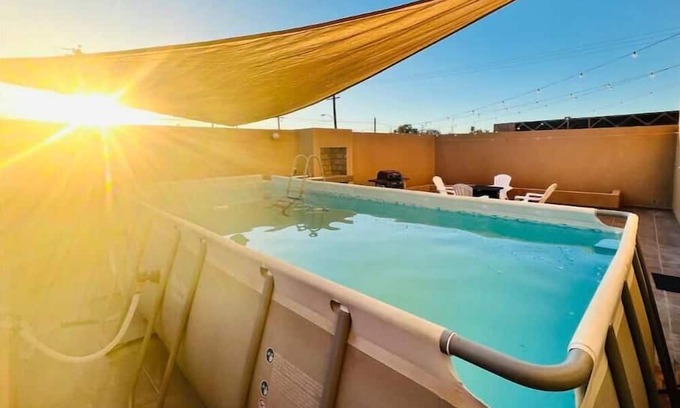 Primera Seccion Villa | Casa Del Mar: A/C, Pool, WiFi, 4 Mins to Malecón