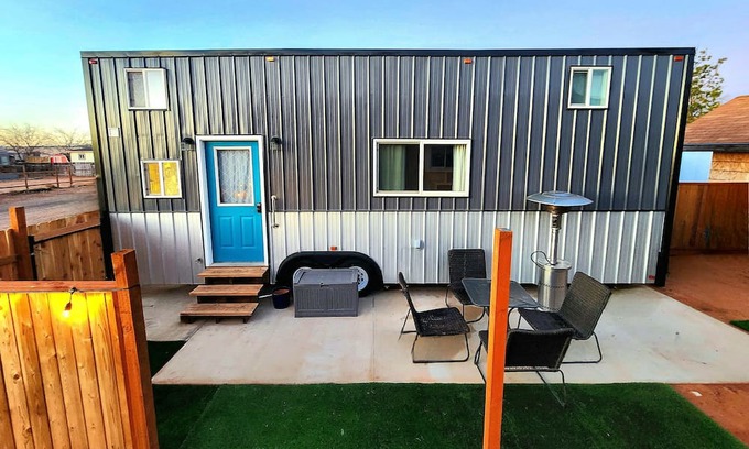 Colorado City Apartment | Modern Tiny Home with Hot Tub