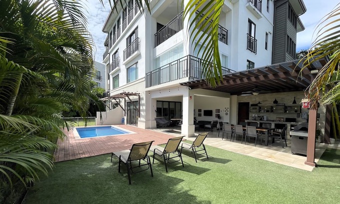 Playa Blanca Condo | Laguna Retreat w/ Private Pool - Minutes to Beach - King Bed - Sleeps 9