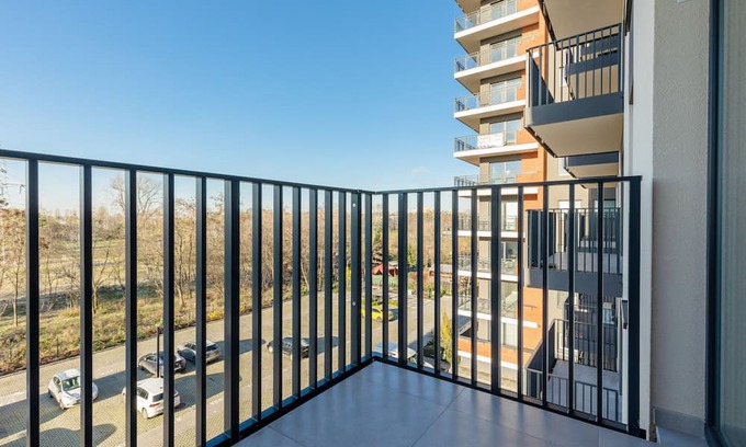 Baluty Apartment | Lux Apartment by Renters Prestige