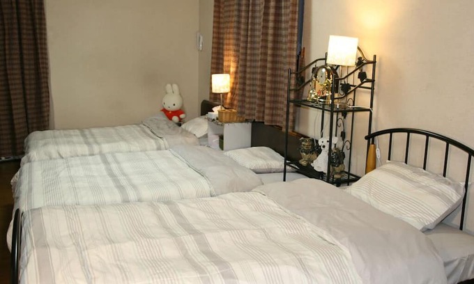 Chuo Ward House | Private Gest House Bambee