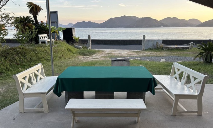 Onomichi Resort | 10seconds From the Beautiful sea in Front. Enjoy Bbq, Cycling, Sup With Dogs
