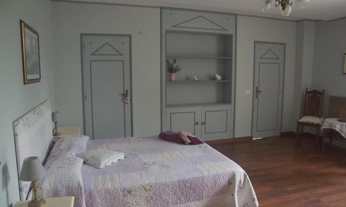 La Rochefoucauld Bed & Breakfast | Le Clos des Cèdres b&b