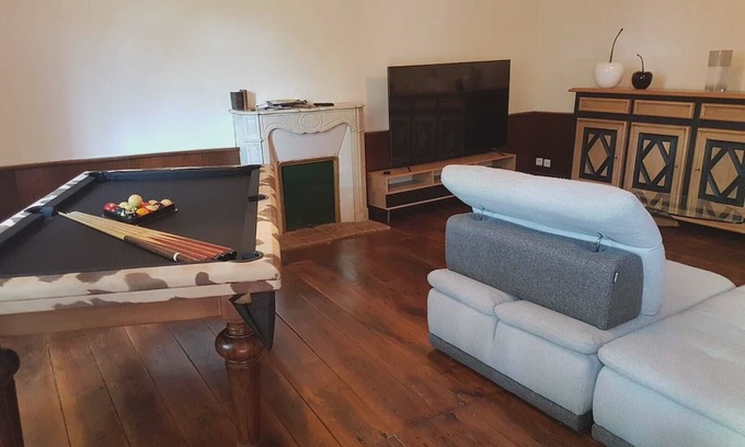 Brommat House | House in Carladez with private sauna