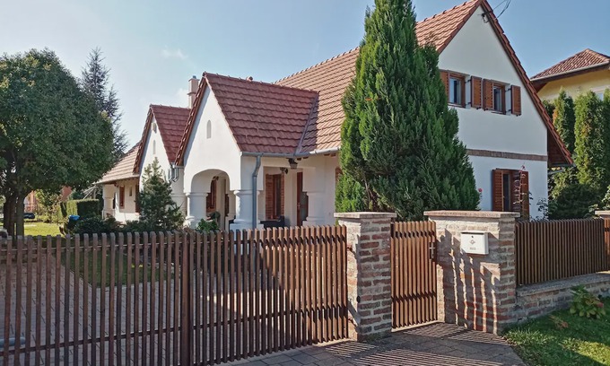 Zalakaros Apartment | Négy Évszak Apartmanház