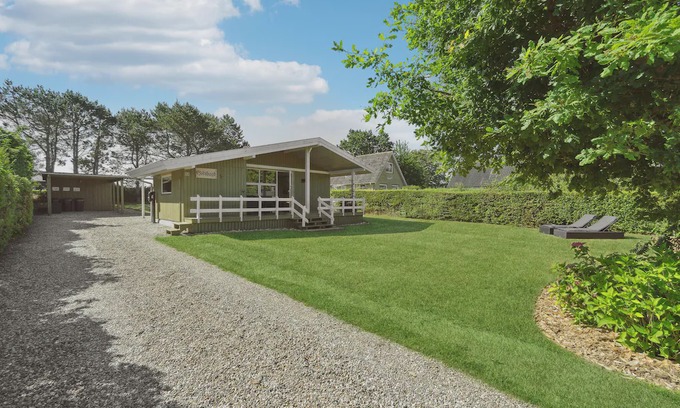 Skastrup Strand House | Stunning Home In Bogense With Wifi