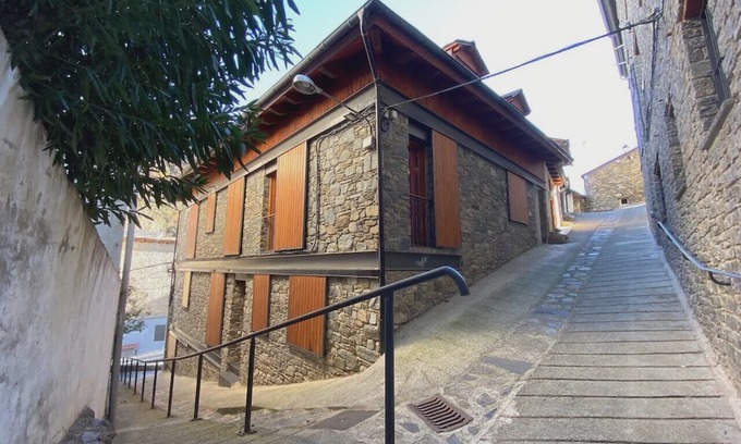 Surp Apartment | CAL DOMÈNEC RIALP - Dúplex con encanto - Se admiten mascotas