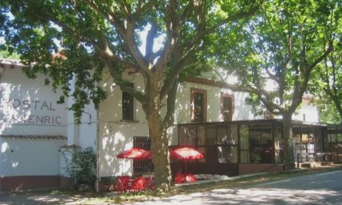 Sant Sadurni d'Osormort House | Hostal Rural Can Enric
