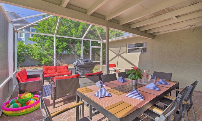 Golden Beach Estates House | Quiet Satellite Beach Home with Lanai, Walk to Beach
