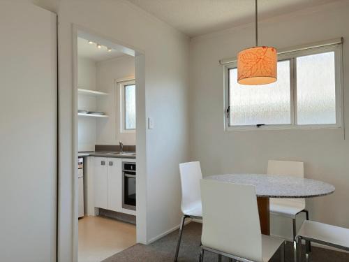 Mount Albert Hotel | Mt Albert Motor Lodge