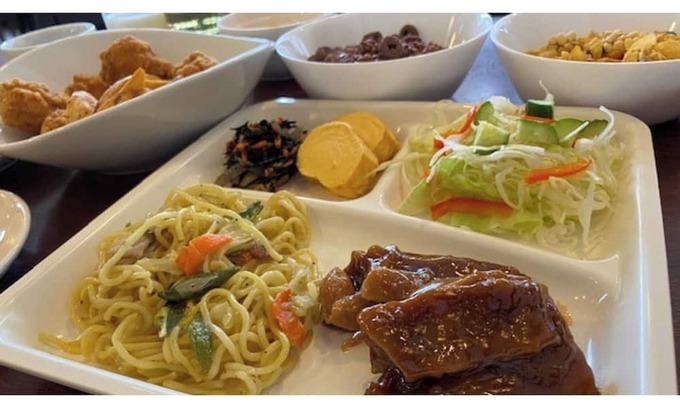 Katsushika Hotel | Smoking Twin Room Breakfast Included Smile Value/Katsushika-ku Tokyo