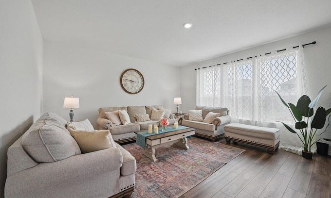 Celina Villa | Prosper 3BR+Office - Huge Yard- sleep 8