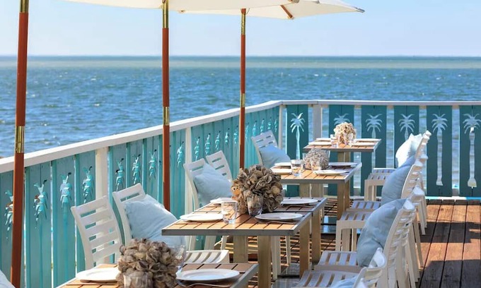 Pinellas Point Hotel | 2 Units | Breathtaking Outdoors | Stunning Oasis w/Balcony & Ocean Views