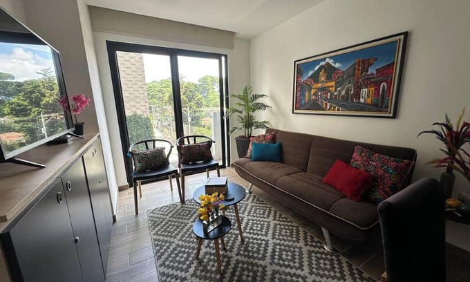 Zona 14 Apartment | Nice apartment with swimming pool and gym in Zona 14