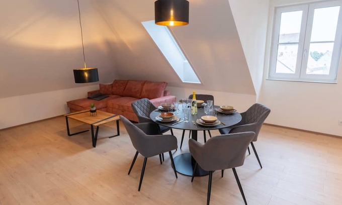 Markdorf Apartment | Deluxe double room # 8 - Das Adler by Dilpert