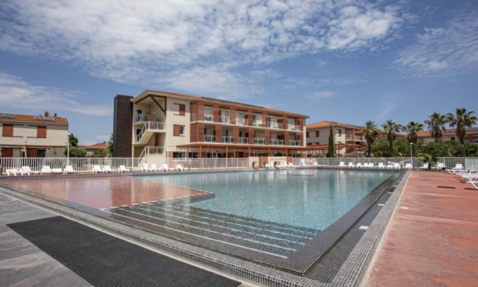 Argeles-sur-Mer Ski Chalet | Demeures de la Massane M3C8