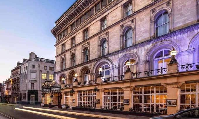 Bristol Old City Apartment | Bristol Grand Hotel by Sunday Junior Suite