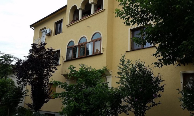 Oradea Apartment | Moonlight Central Apartments