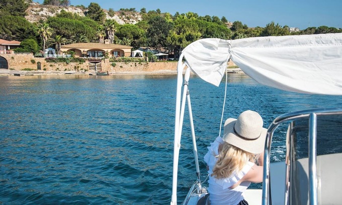 Brucoli Villa | Azzurra - Three Bedroom Villa, Sleeps 6