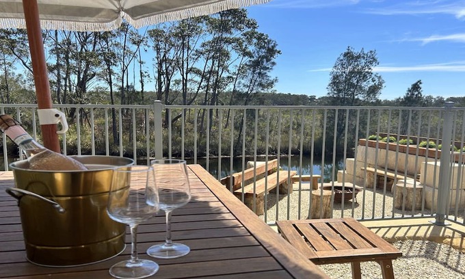 Sussex Inlet House | Sandy Quays - Stunning Waterfront Property