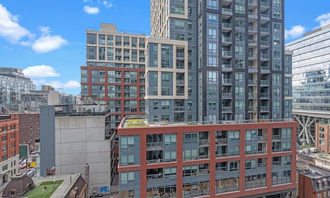 Downtown Toronto Apartment | Entertainment District Suites -DT TO