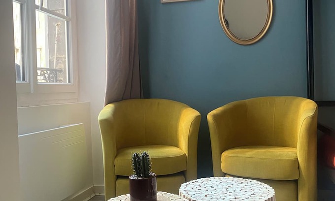 Mont-Dore Apartment | Studio in the heart of downtown located in the former Palace du Mont dore