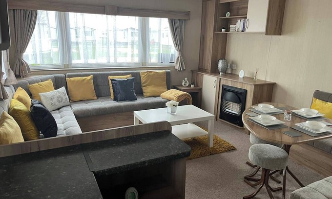 Ingoldmells Cabin | Caravan lets in Skegness