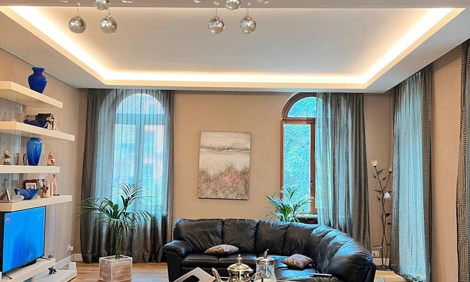 Canale Apartment | Apartment 'Magnifico Roero Relax Three Bedrooms' with Balcony, Wi-Fi and Air Conditioning