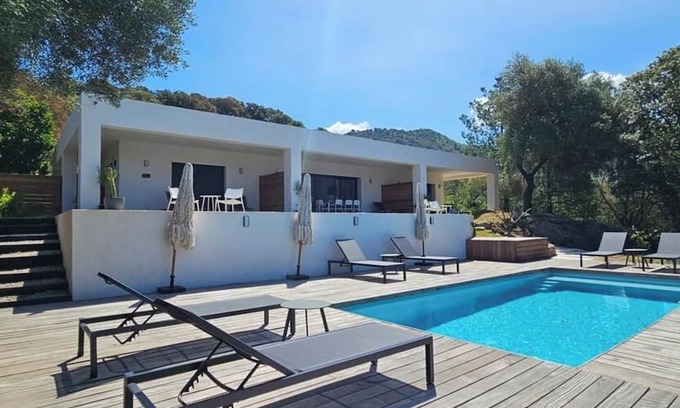 Olmiccia Cottage | Hotel/Residence Casa Pian D'olmo, "Rizzanese" Family Suite