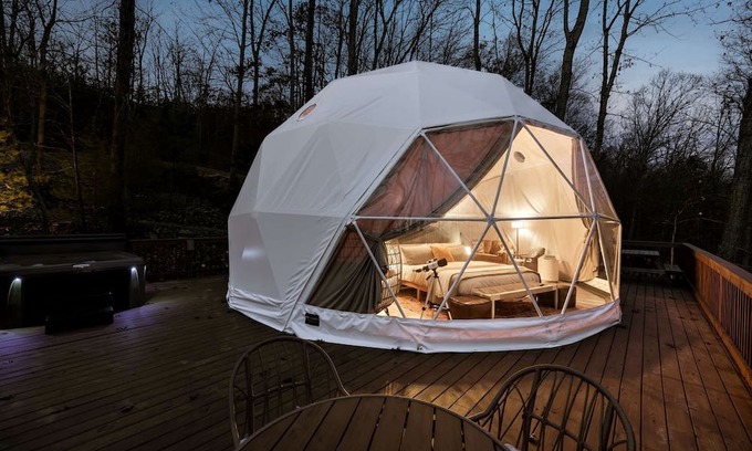 Wardensville Cabin | Outstanding Dome with Fire Pit and Hot-tub in Wardensville, West Virginia