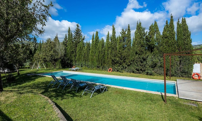 Sant Llorenc des Cardassar Apartment | Apartment 'Sotil De Llevant' with Mountain View, Shared Pool and Wi-Fi