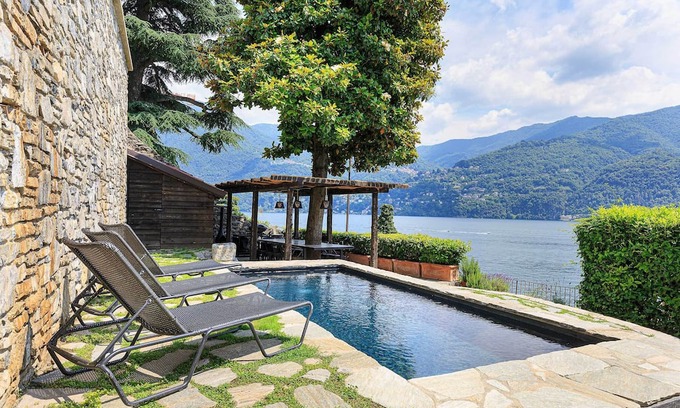 Carate Urio Villa | Character villa with pool and views over Lake Como! - Villa Pura