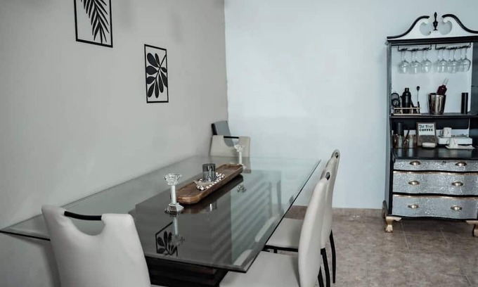 Catano Apartment | Lovely 4-BR/3BA w. 2 King Beds in Fun Catano w. AC, WiFi, Ferry to Old San Juan