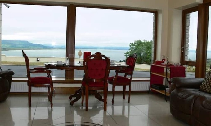 Ballymacarthur Bed & Breakfast | INISH DELUXE SUITE