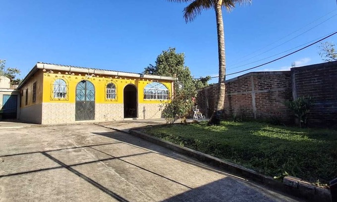 Sonsonate House | Charming house with WiFi in delightful Sonsonate