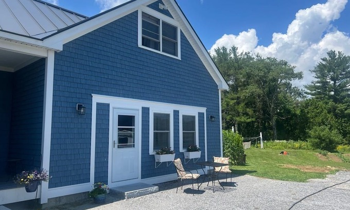 Rockport Apartment | Cutie on the Farm