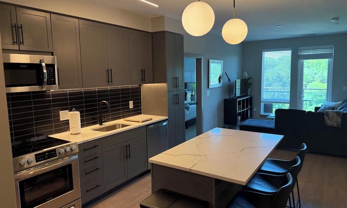 Columbia Apartment | Lux Modern apartment in Columbia with WiFi, balcony, sofa bed, pool and a gym!