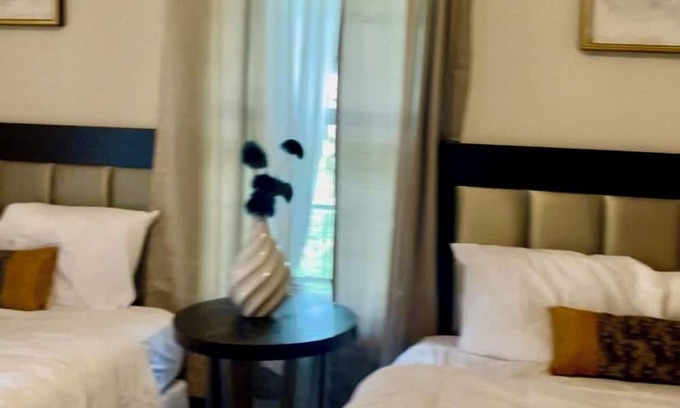 Atlanta House | Perfectly located cute clean family friendly 4-bdrm house in upper westside ATL.