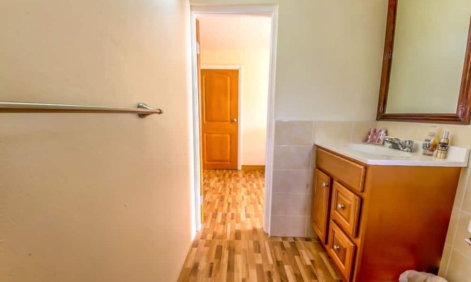 Little Bay Apartment | Cozy 1-bedroom Studio Apartment in Montserrat with WiFi, and AC