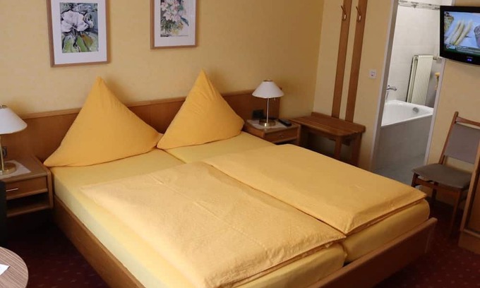 Bernkastel-Wittlich District Cottage | Double room - Weinstube-Pension "Moselblümchen"
